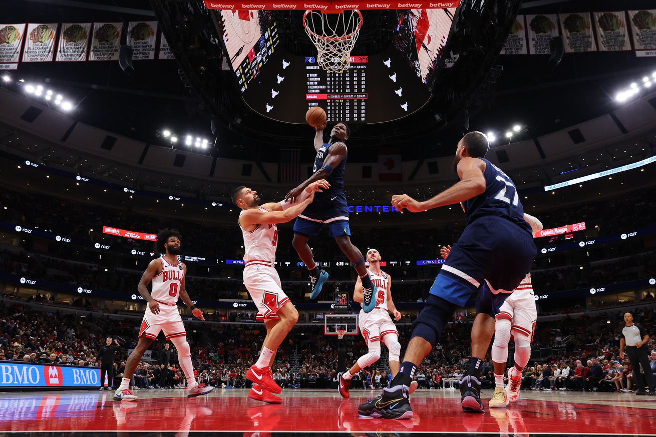 Minnesota Timberwolves v Chicago Bulls