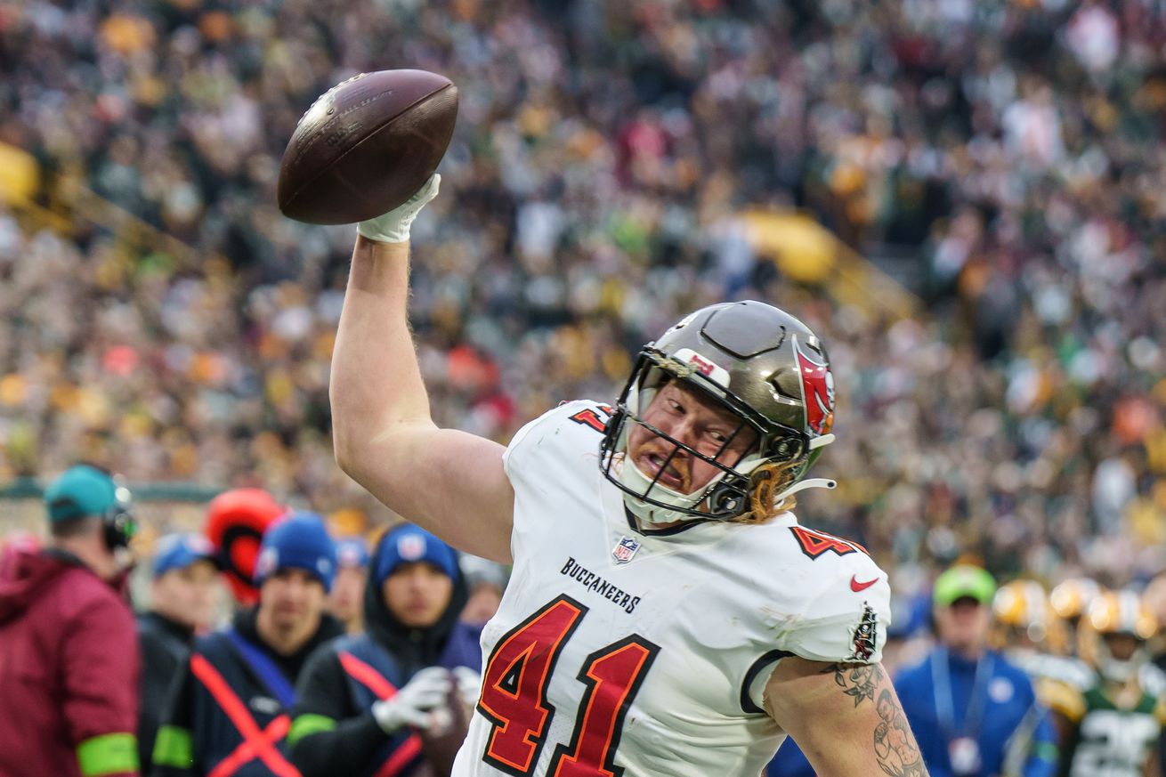 Tampa Bay Buccaneers v Green Bay Packers