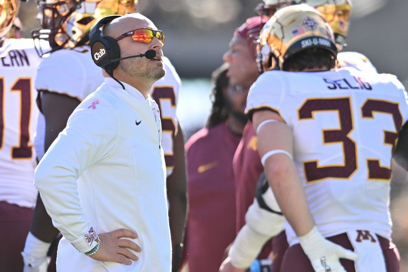 NCAA Football: Minnesota at Iowa