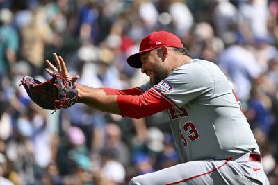 Los Angeles Angels v Seattle Mariners