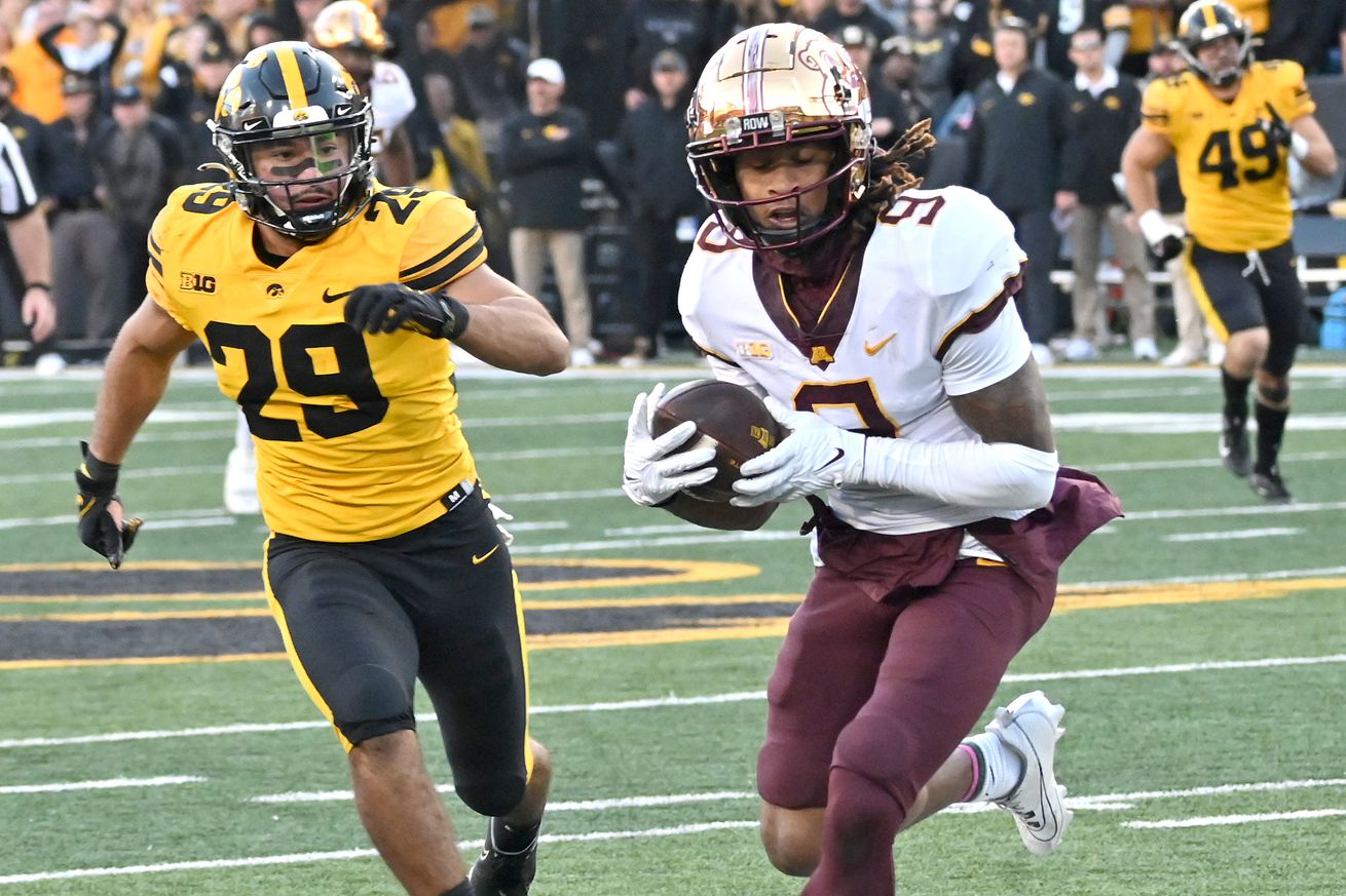 COLLEGE FOOTBALL: OCT 21 Minnesota at Iowa