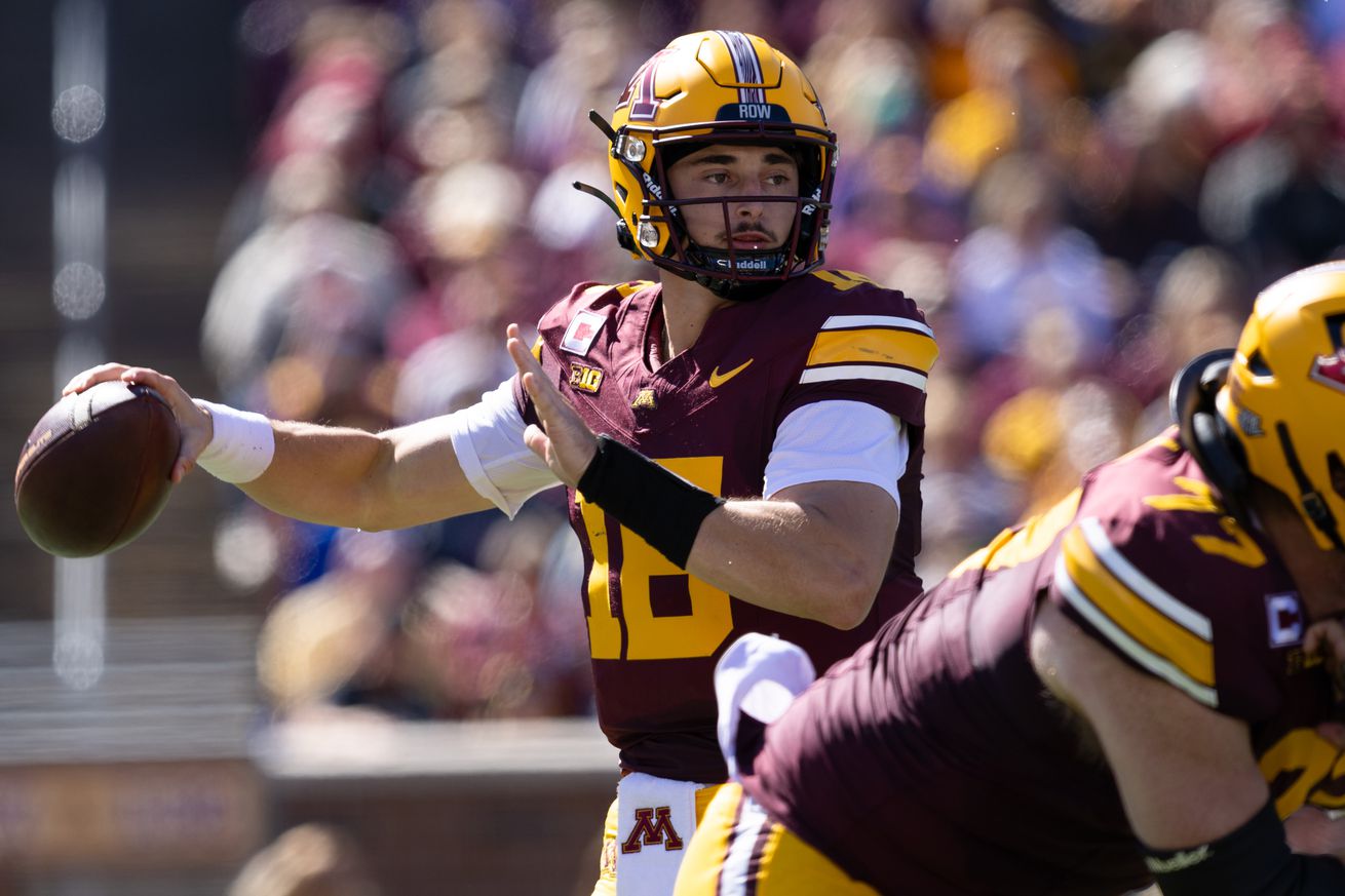 COLLEGE FOOTBALL: SEP 07 Rhode Island at Minnesota