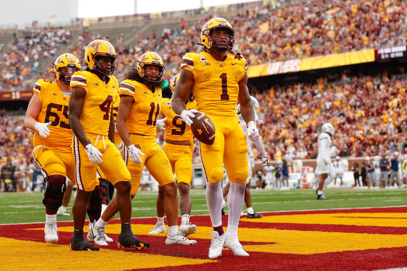 COLLEGE FOOTBALL: SEP 14 Nevada at Minnesota