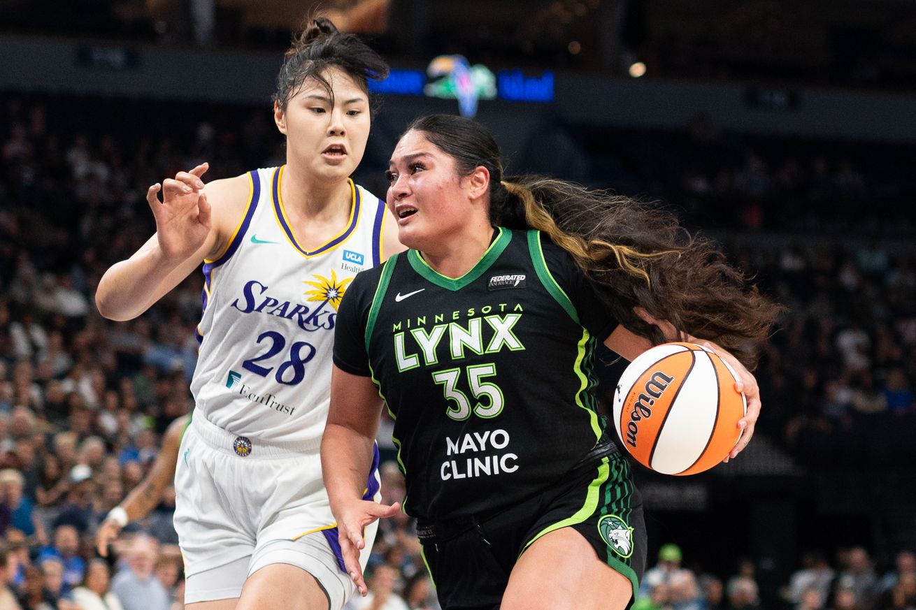 Los Angeles Sparks v Minnesota Lynx