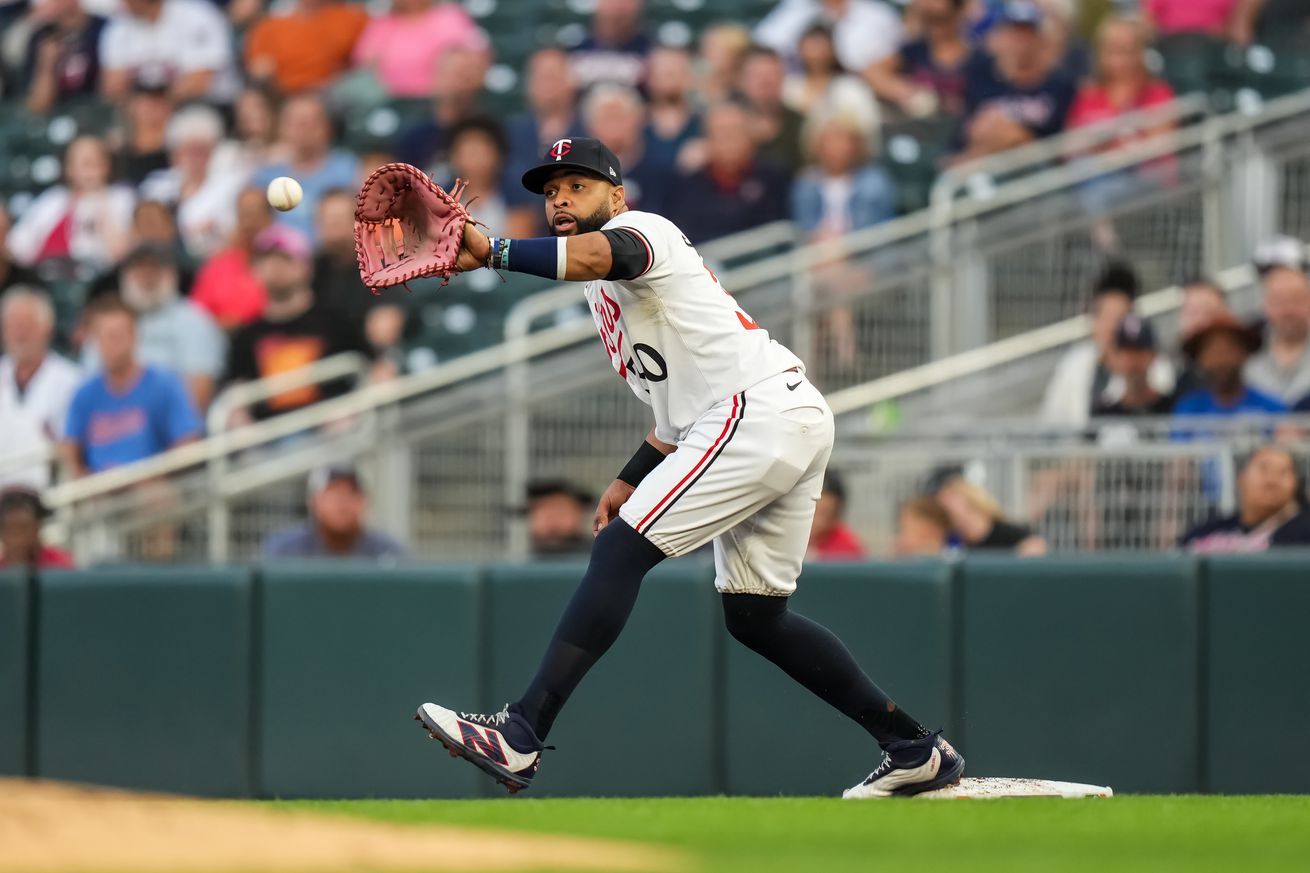 Los Angeles Angels v Minnesota Twins