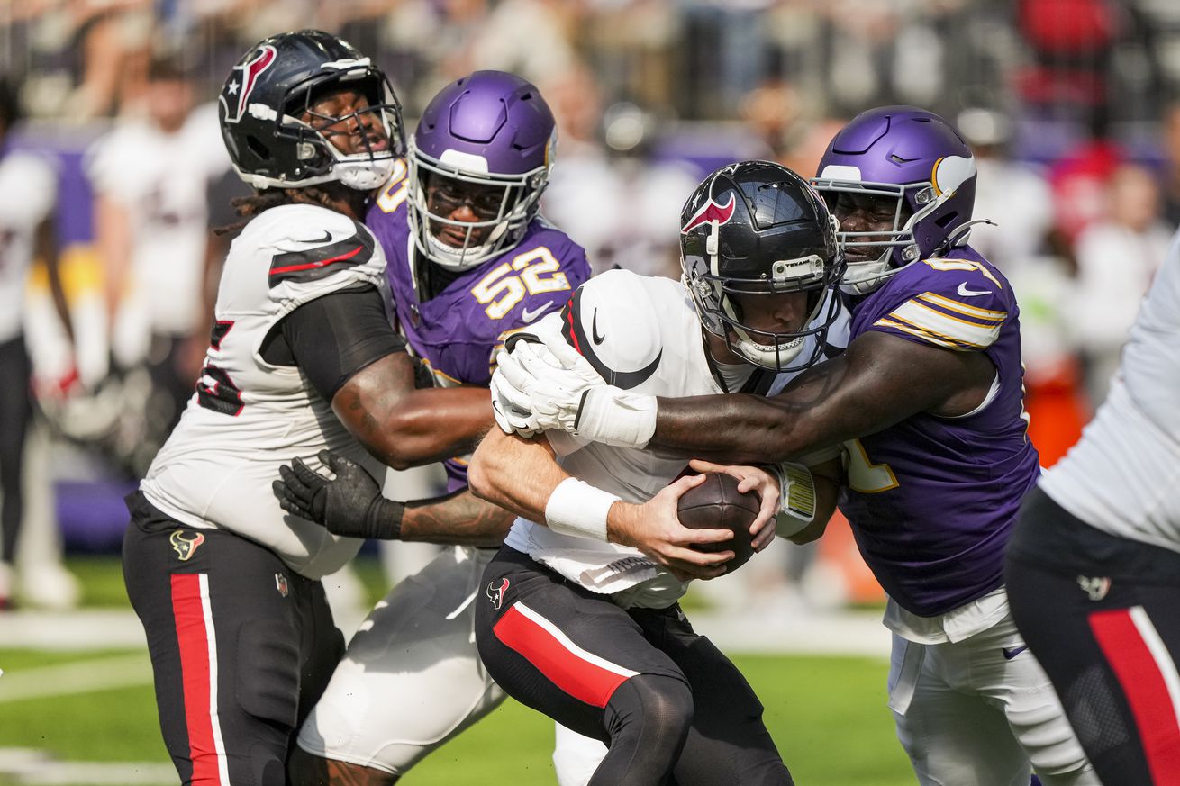 Houston Texans v Minnesota Vikings