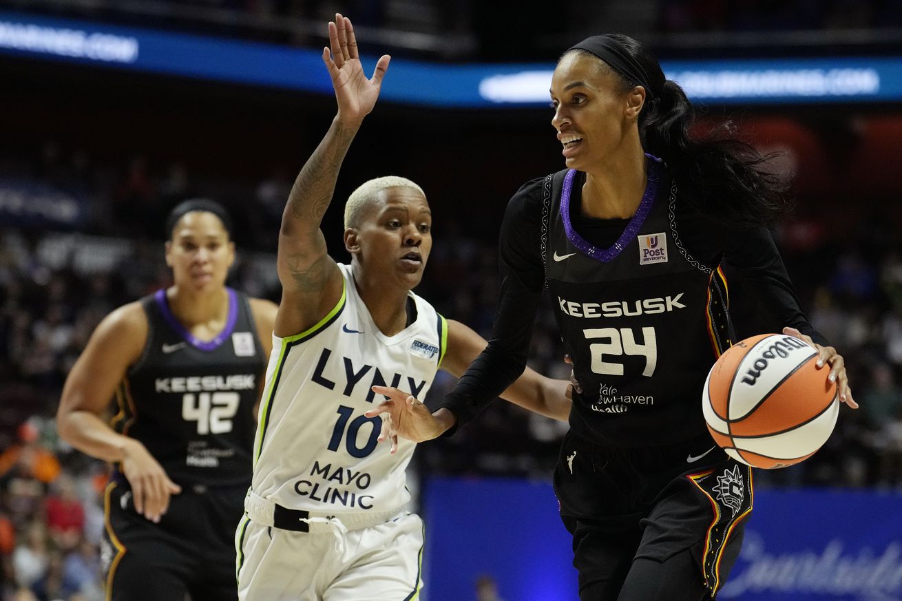 Minnesota Lynx v Connecticut Sun - Game Four