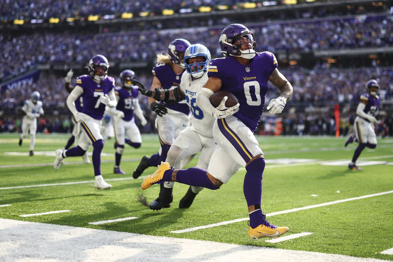 Detroit Lions v Minnesota Vikings