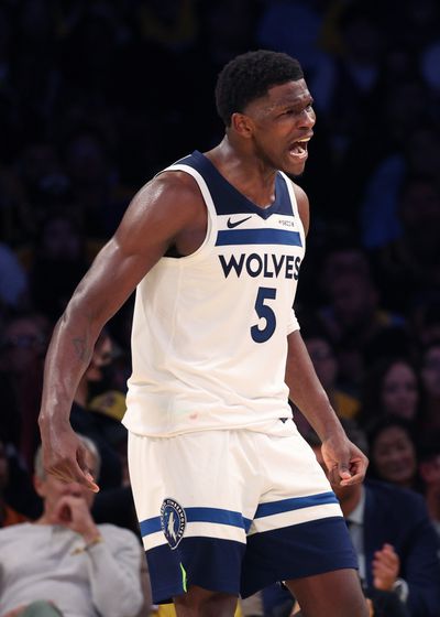 Minnesota Timberwolves v Los Angeles Lakers