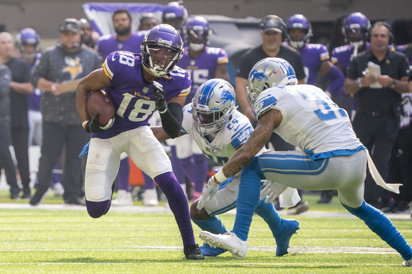 NFL: Detroit Lions at Minnesota Vikings