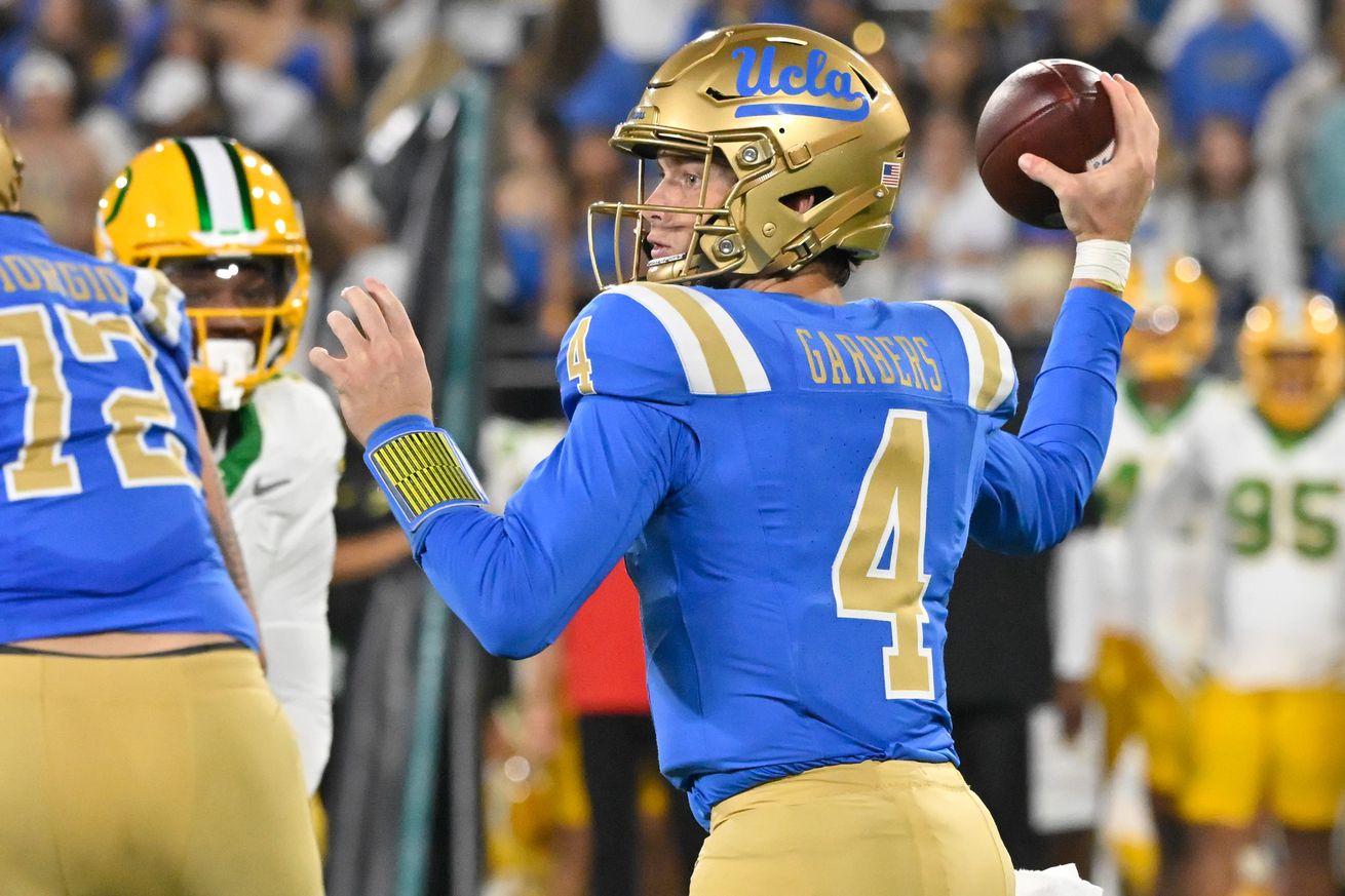 NCAA Football: Oregon at UCLA