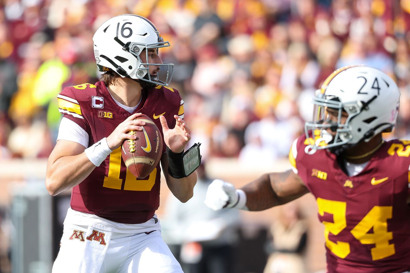 NCAA Football: Maryland at Minnesota