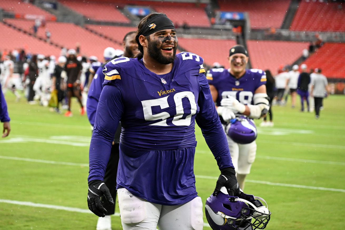 Minnesota Vikings v Cleveland Browns