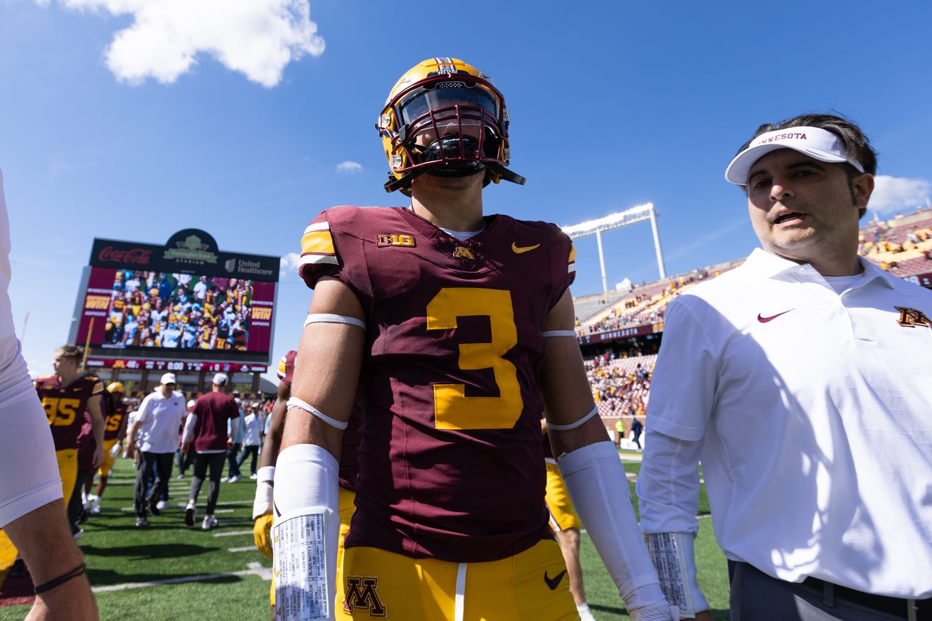 COLLEGE FOOTBALL: SEP 07 Rhode Island at Minnesota