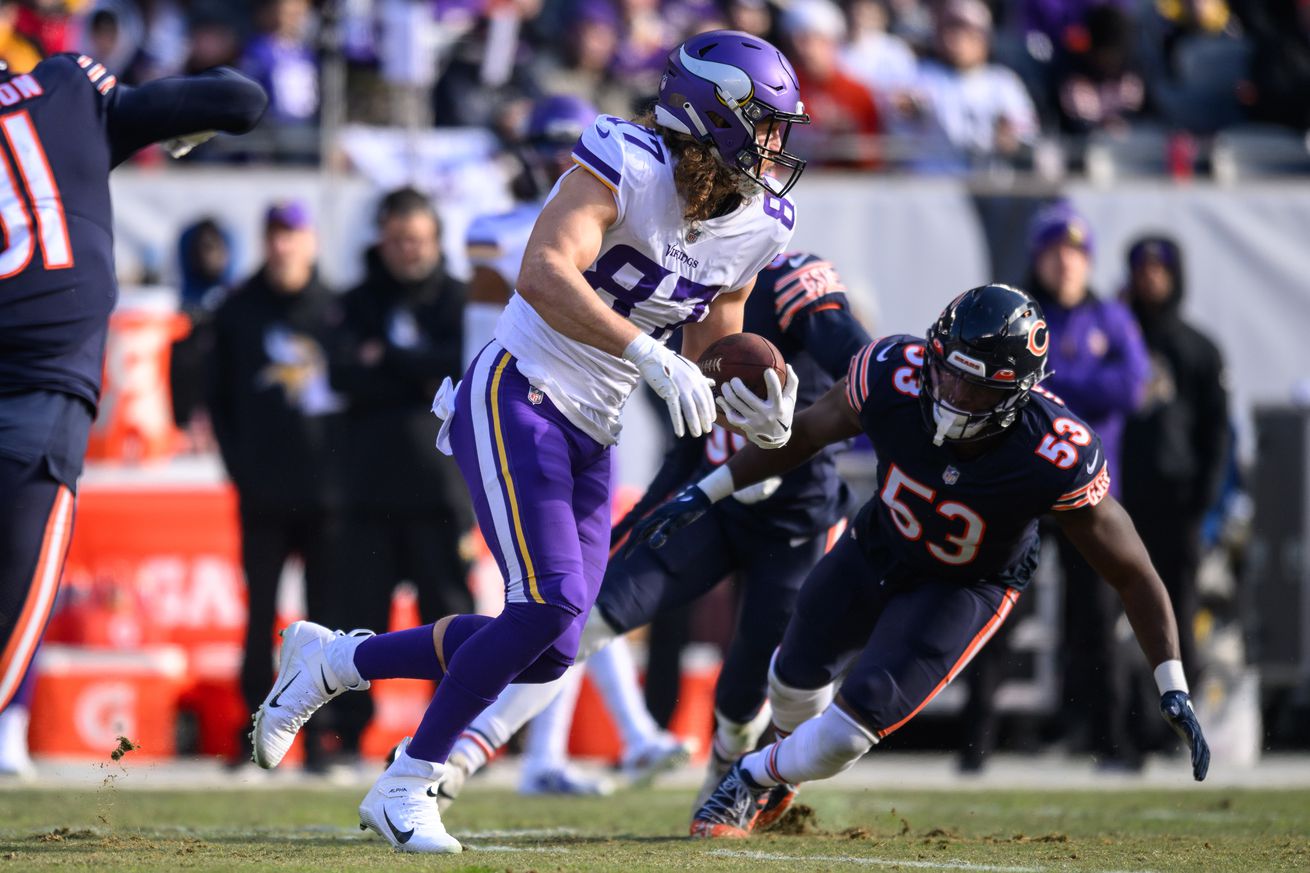 NFL: Minnesota Vikings at Chicago Bears