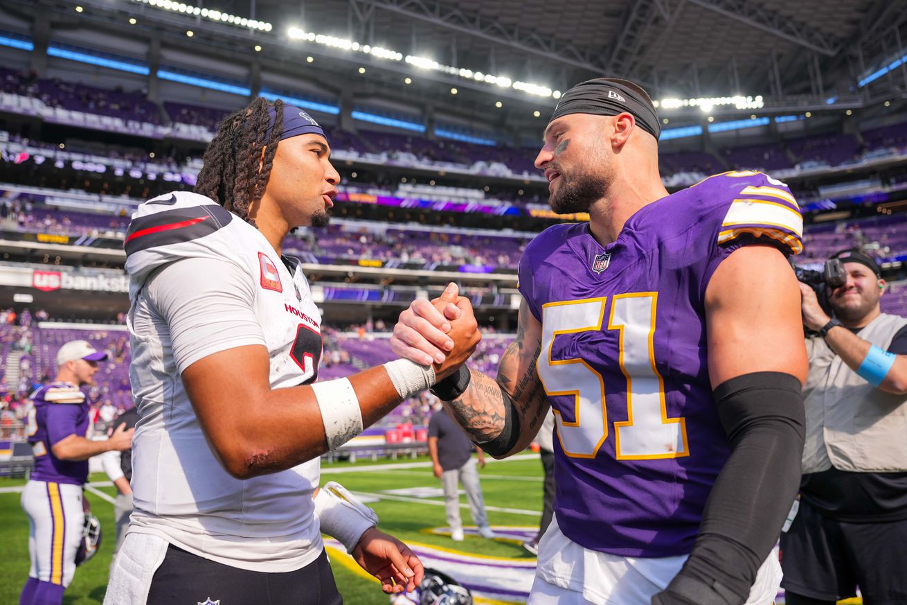 NFL: Houston Texans at Minnesota Vikings