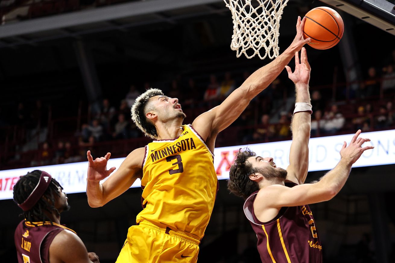 NCAA Basketball: Central Michigan at Minnesota