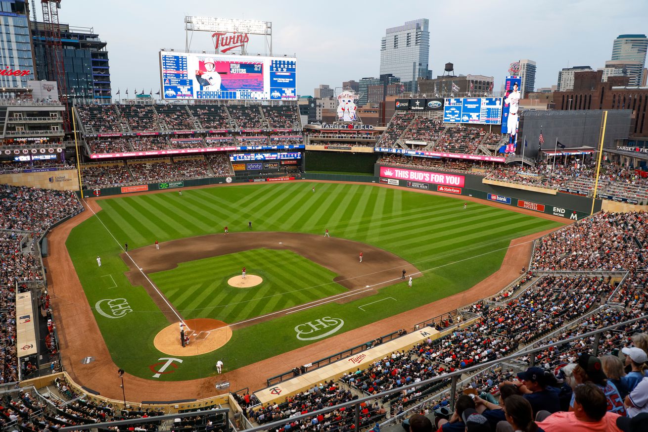 Arizona Diamondbacks v Minnesota Twins