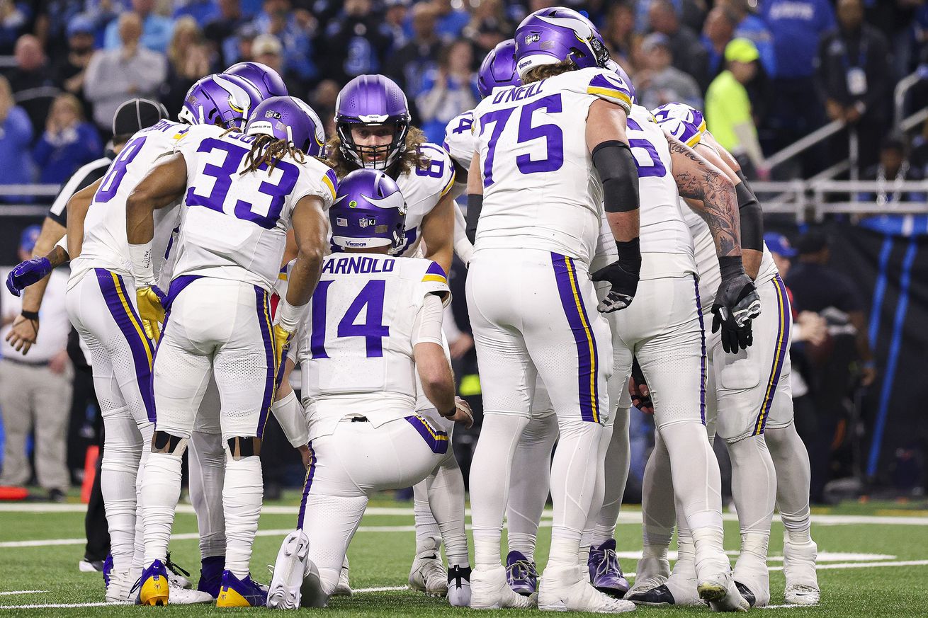 Minnesota Vikings v Detroit Lions