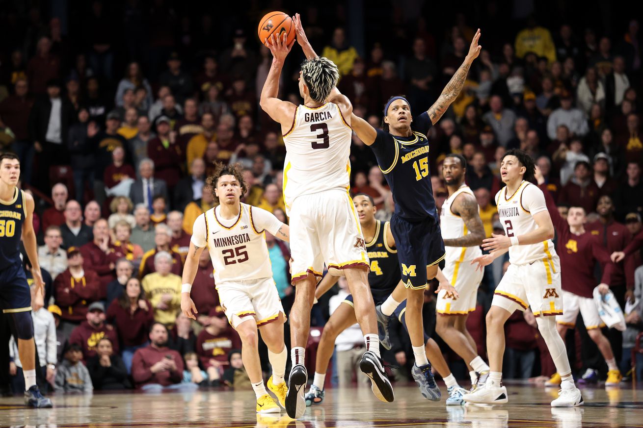 NCAA Basketball: Michigan at Minnesota