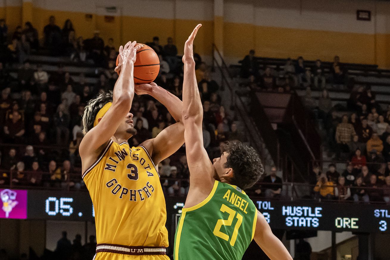 NCAA Basketball: Oregon at Minnesota