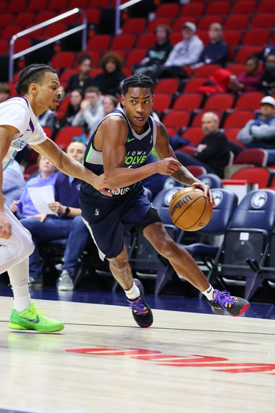 Greensboro Swarm v Iowa Wolves