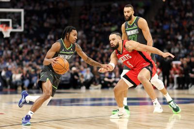 NBA: Houston Rockets at Minnesota Timberwolves